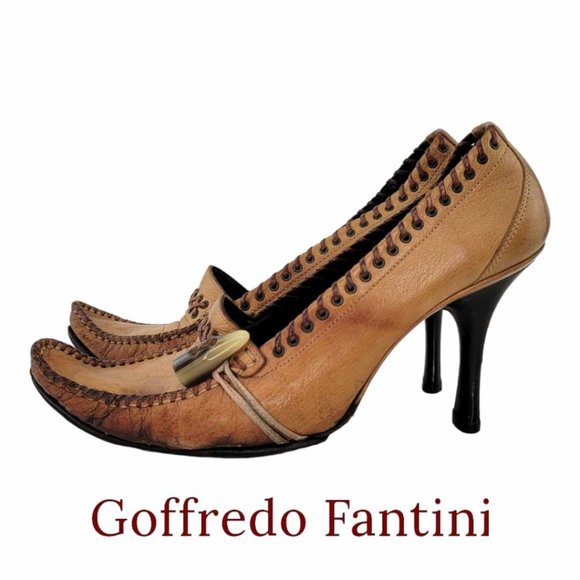 Goffredo Fantini Shoes - RARE Goffredo Fantini Curled Toe Pumps - Handmade in Italy - Antler Detail